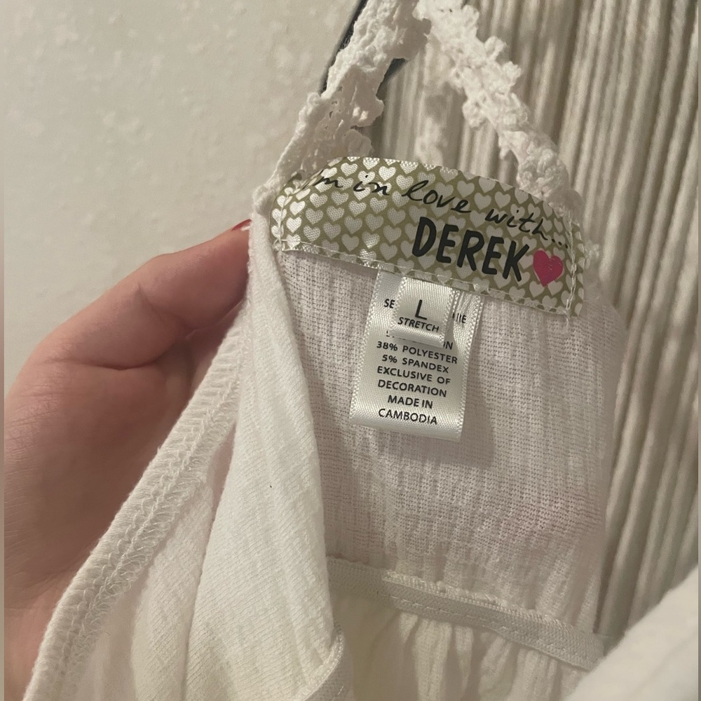 Derek - Picture 4 of 4